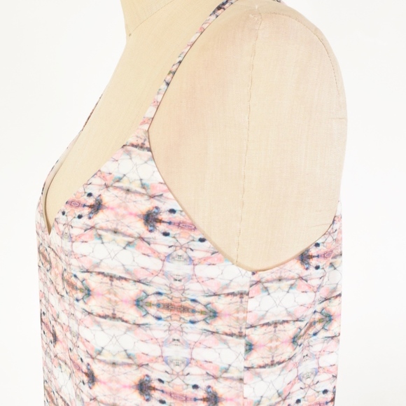 Whitney Eve Kaleidoscope Print Shift Dress - Picture 2 of 7